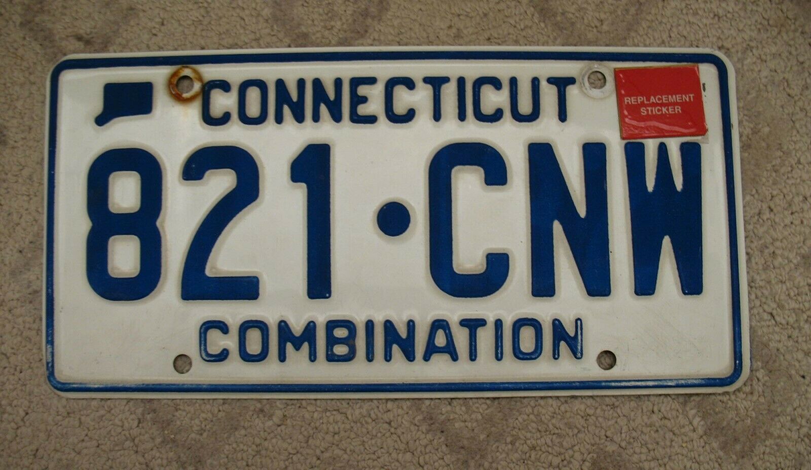 B3 - Connecticut Combination License Plate W/ Replacement Sticker 821-cnw